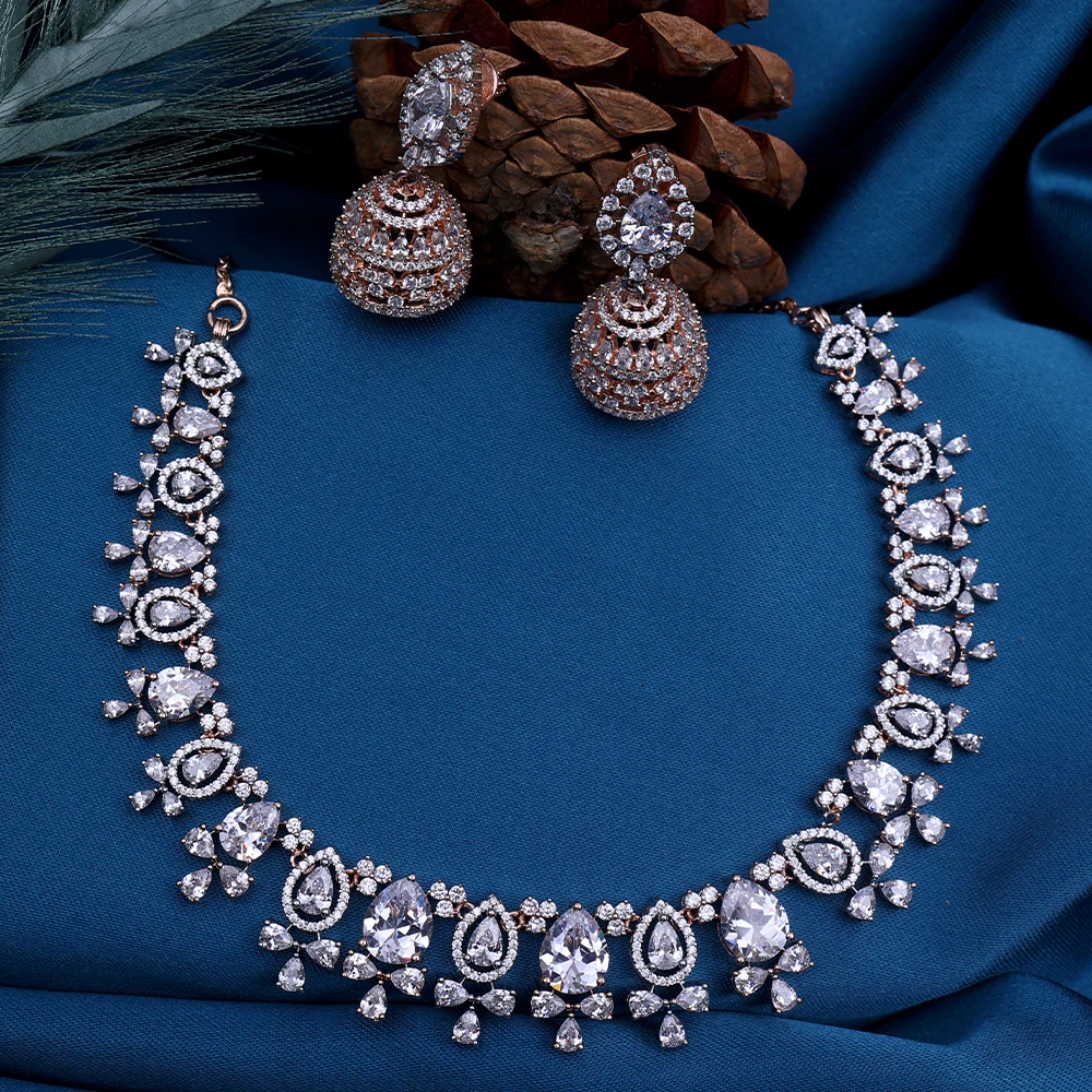 4-Image-necklace