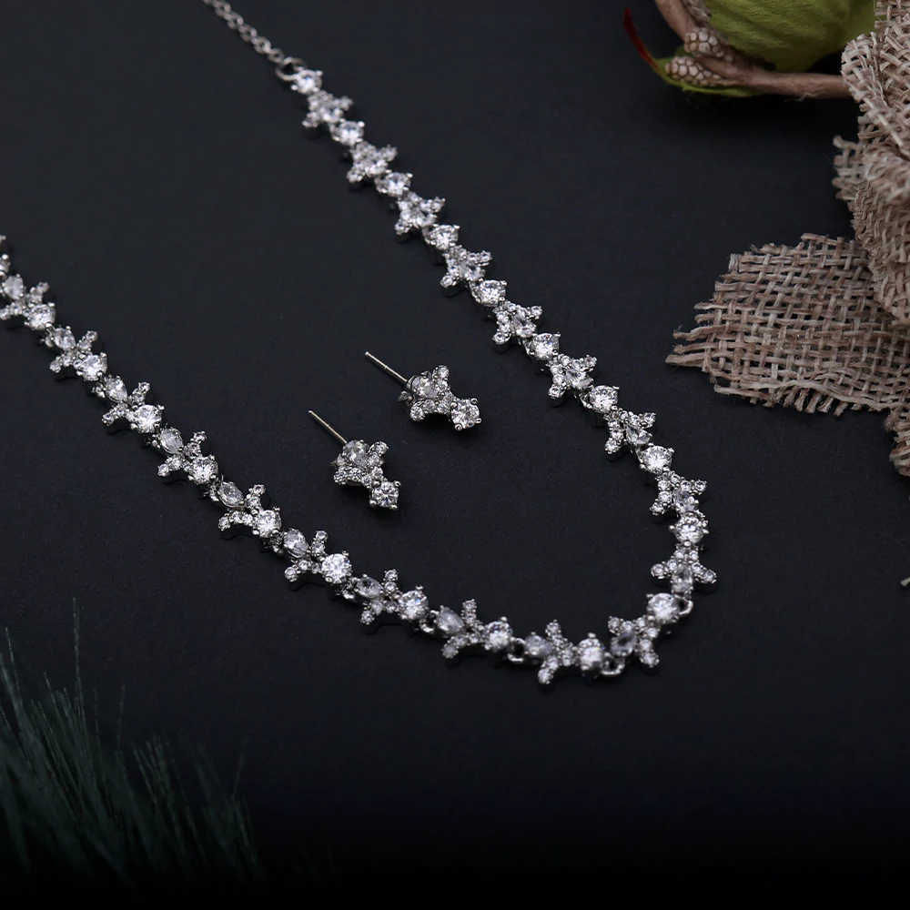 5-Image-necklace